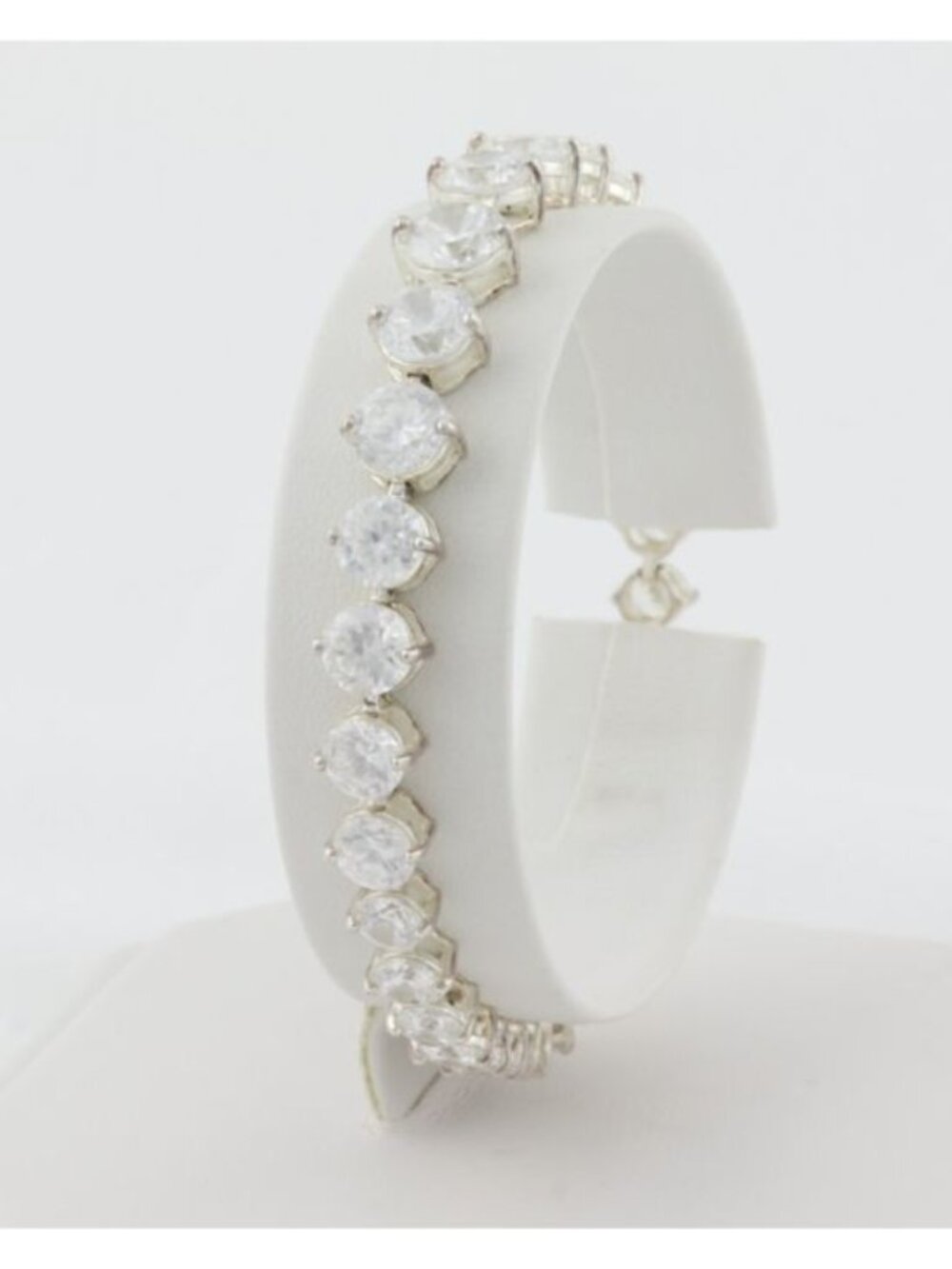 Sterling Silver Sparkly 18.5 Carat CZ Cubic Zirconia Tennis Bracelet 7" inch
